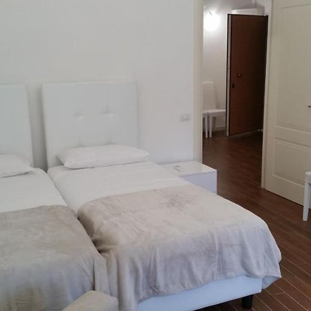 Isonzo Comfort Apartament Apartment Ancona Ngoại thất bức ảnh