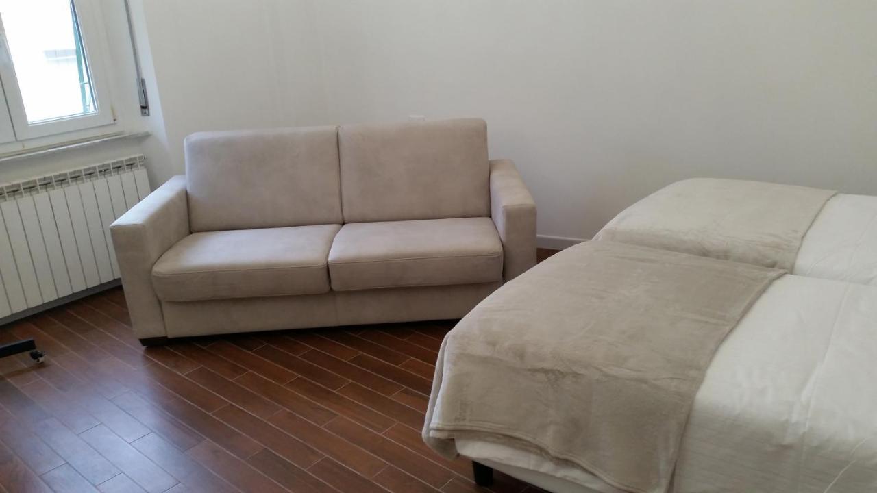 Isonzo Comfort Apartament Apartment Ancona Ngoại thất bức ảnh