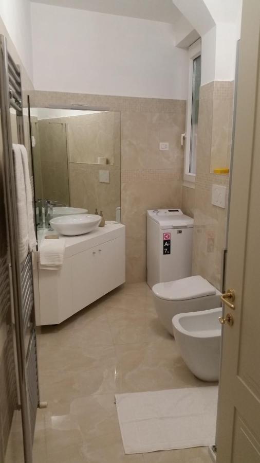 Isonzo Comfort Apartament Apartment Ancona Ngoại thất bức ảnh